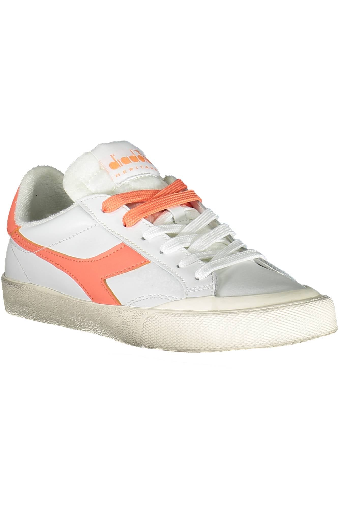 DIADORA