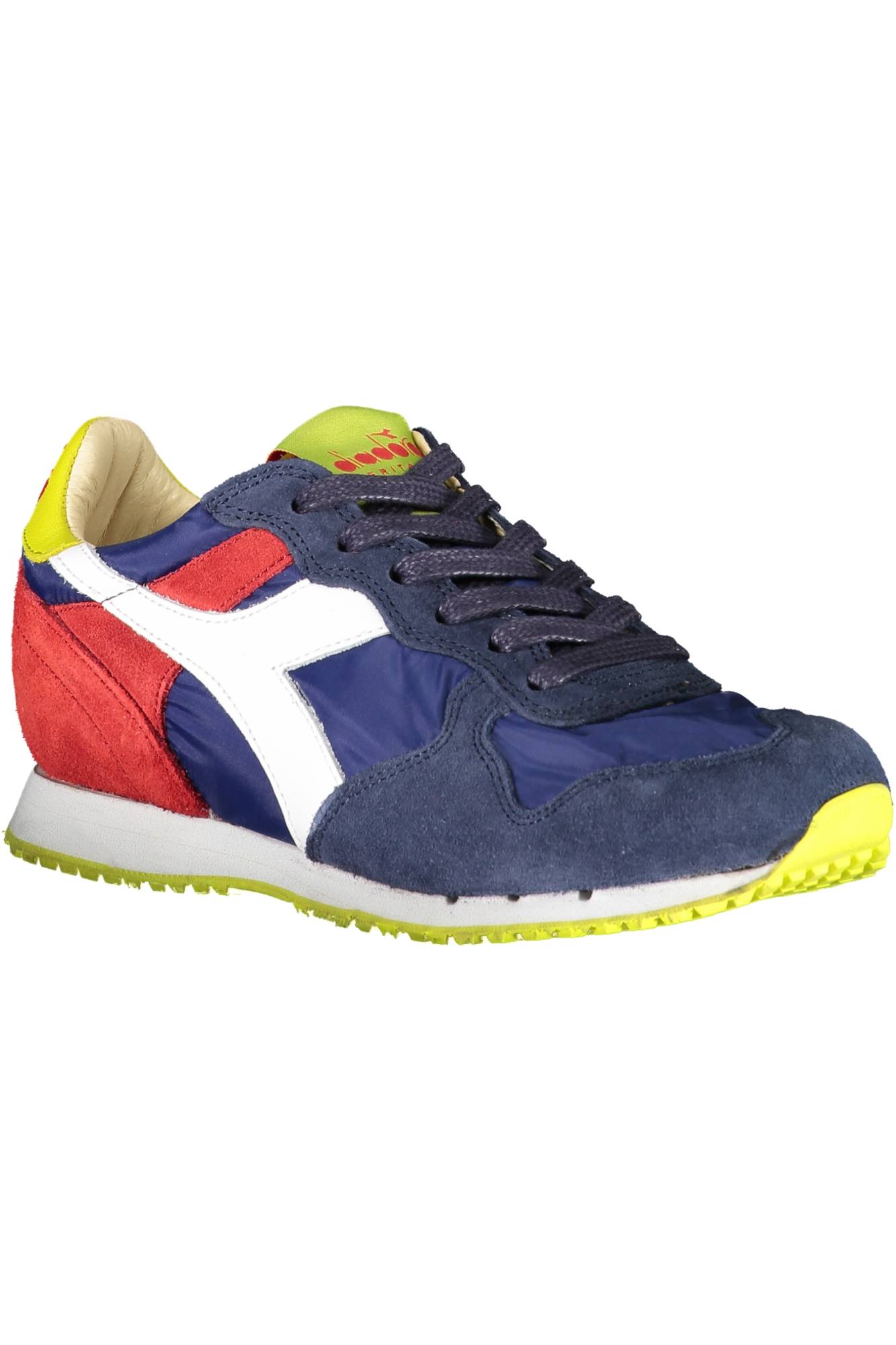 DIADORA