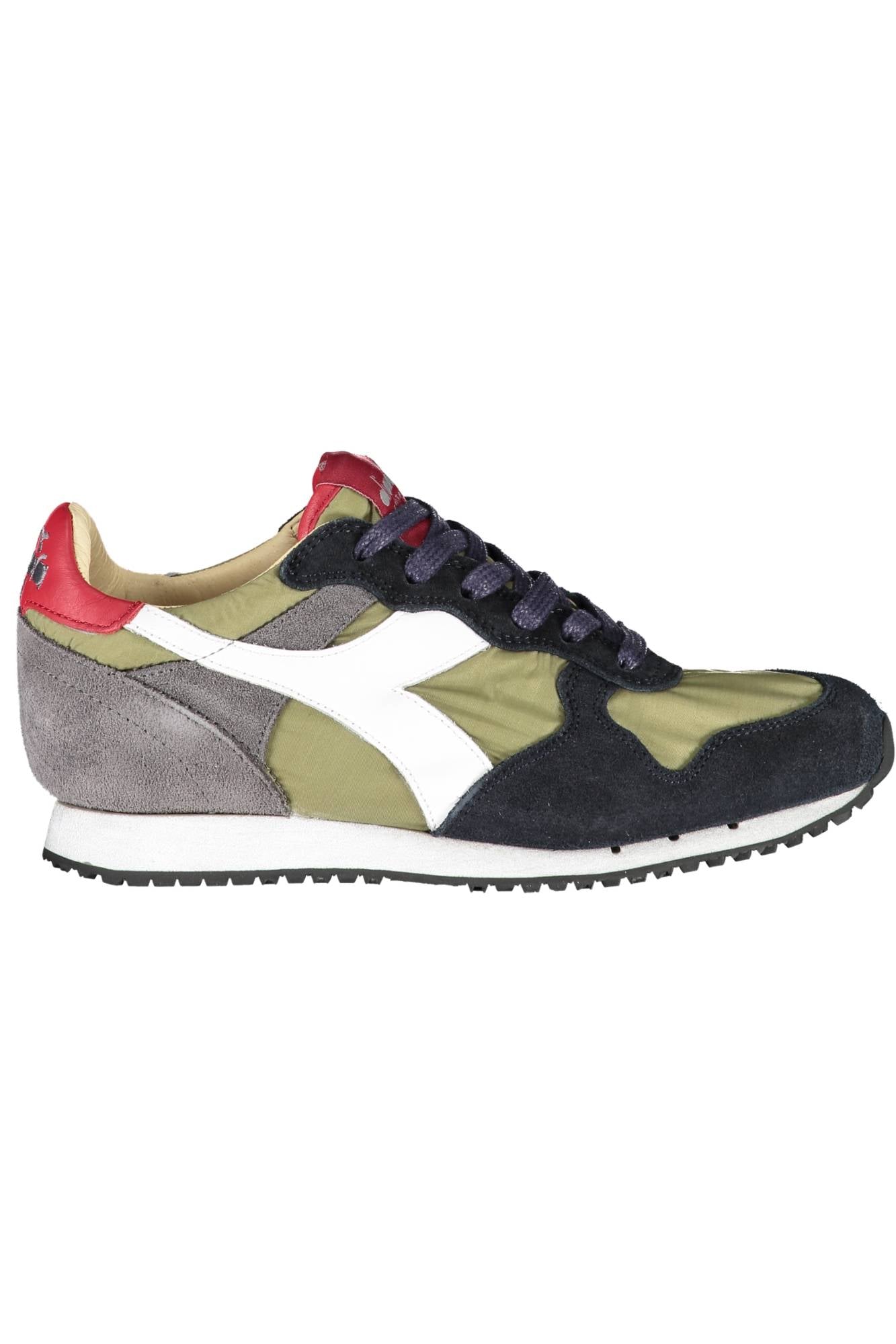 DIADORA
