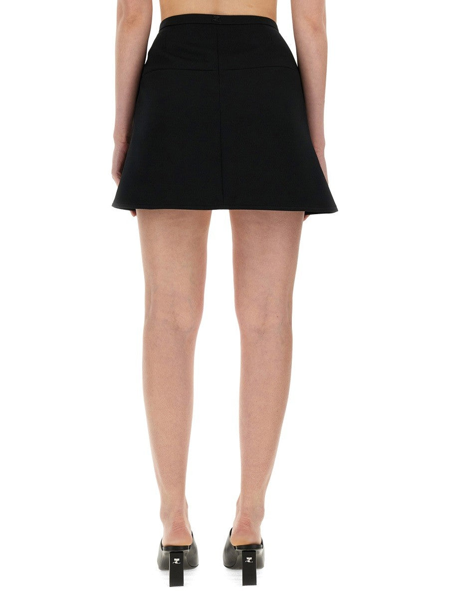 COURREGES