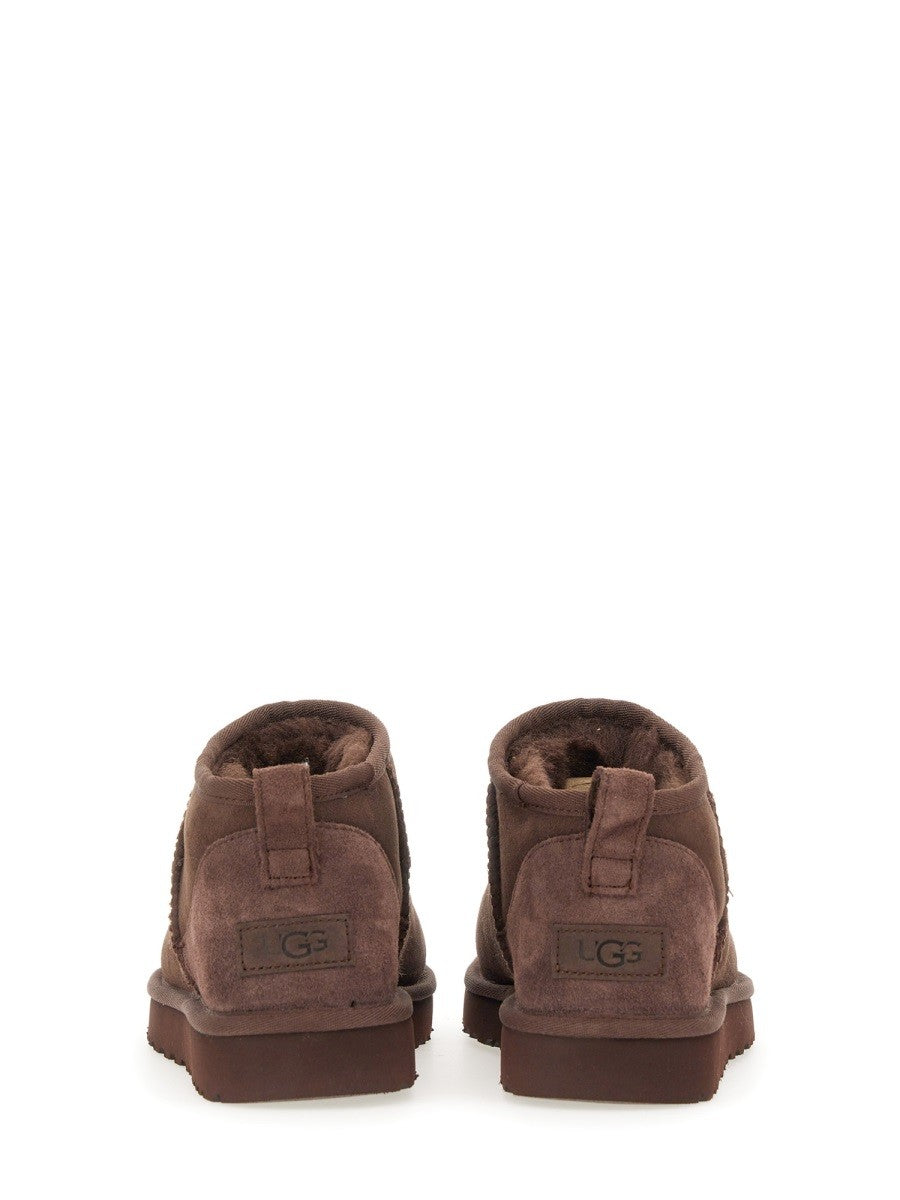 Ugg